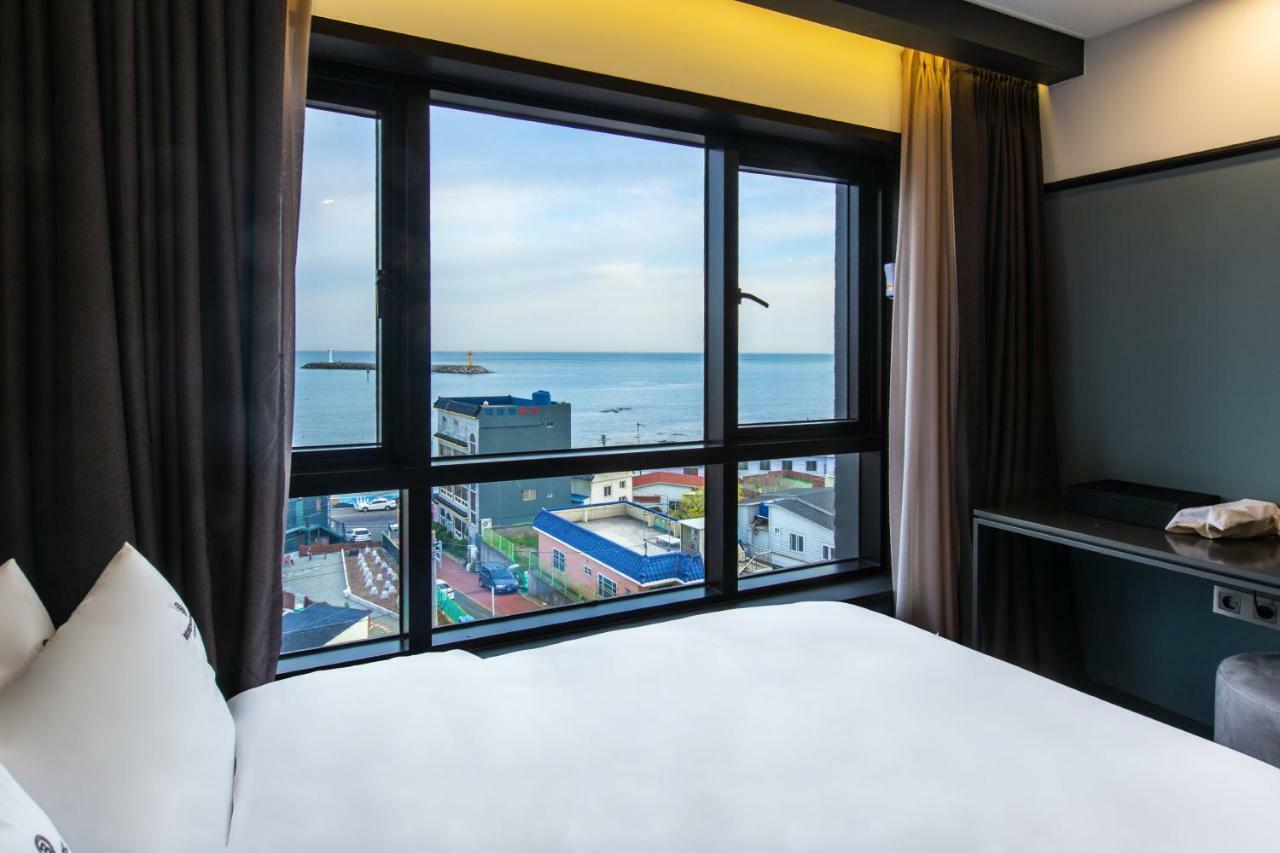 Brown Dot Gijang Yeonhwari Hotel Busan Eksteriør billede