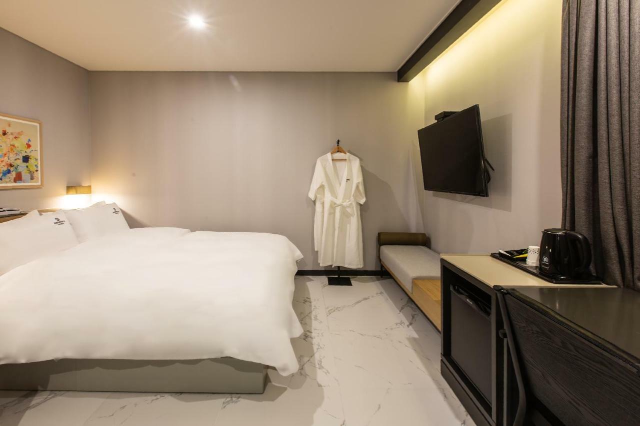 Brown Dot Gijang Yeonhwari Hotel Busan Eksteriør billede